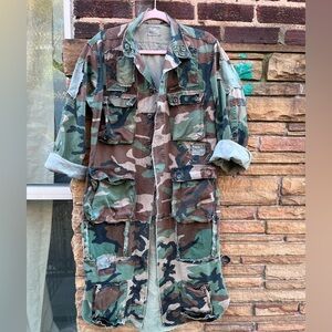 Camouflage Long Sleeve Shirt Dress/Coat (runs big) vintage Woodland shirt